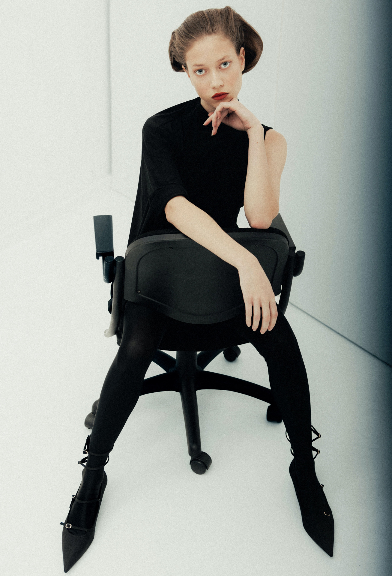 Annie Ille hungarian woman model