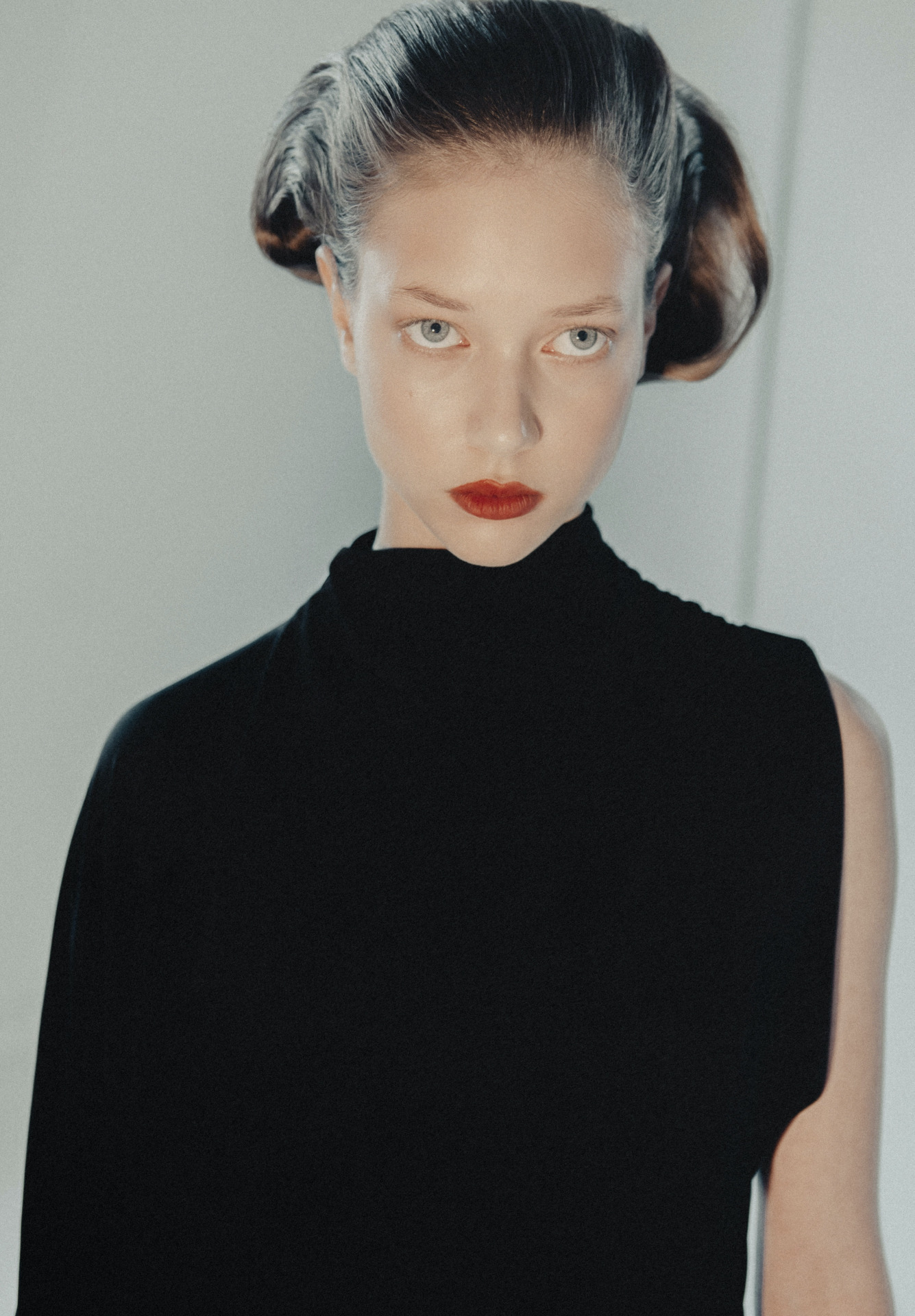 Annie Ille hungarian woman model