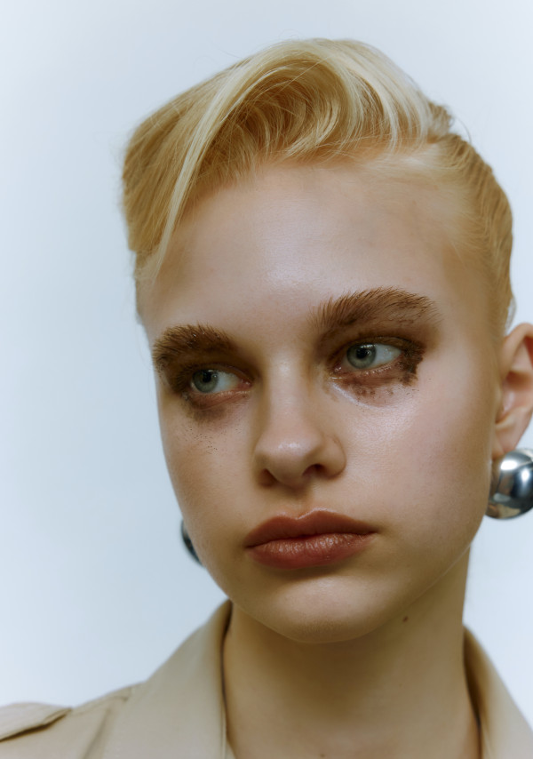 Berta Luce model photo