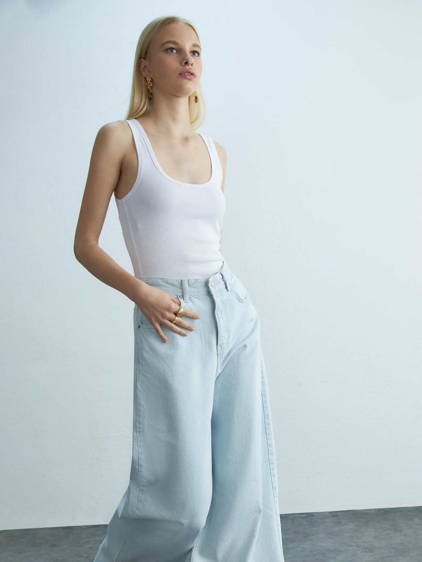 Berta Luce hungarian woman model