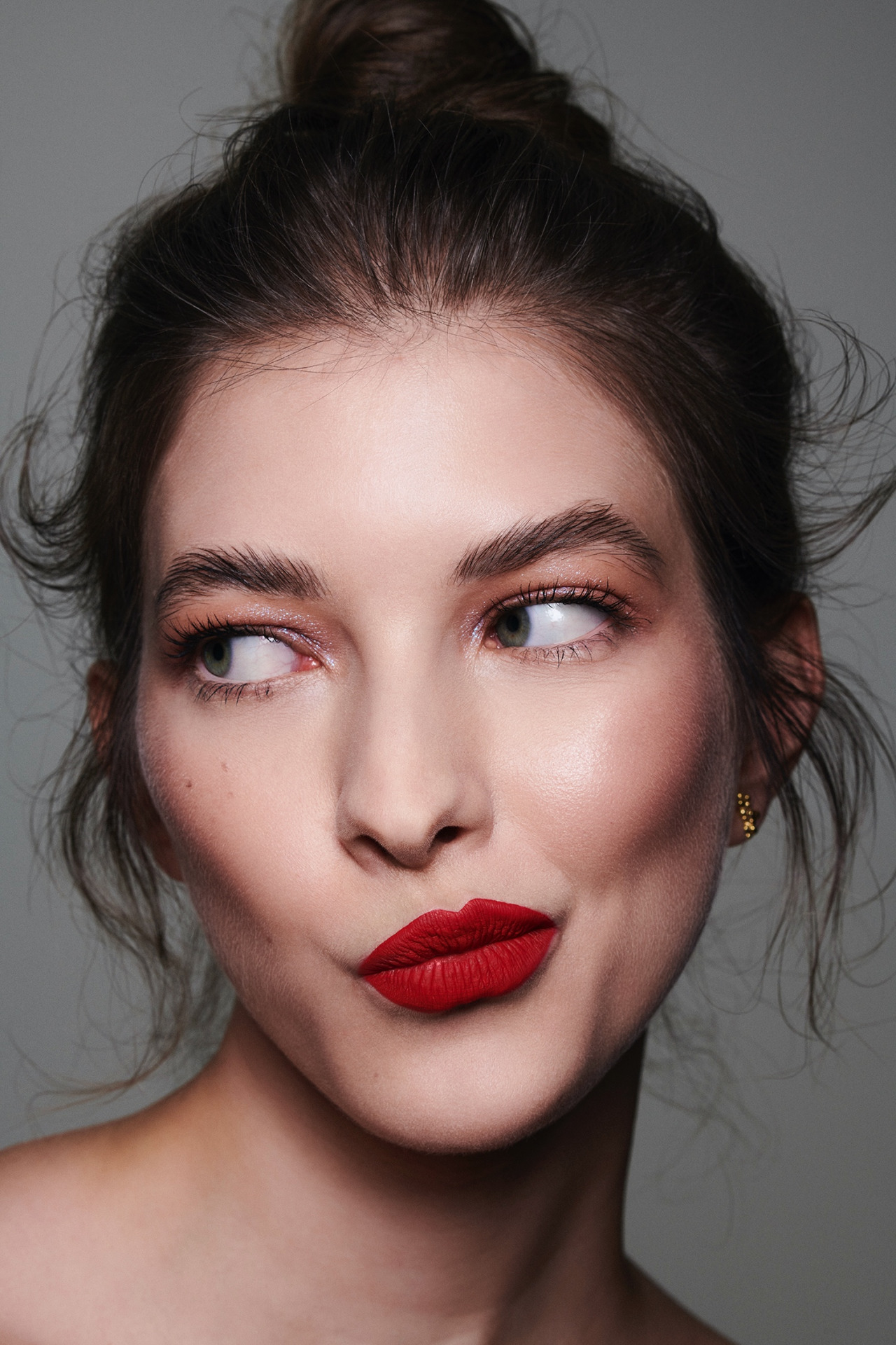 Henriett hungarian woman model