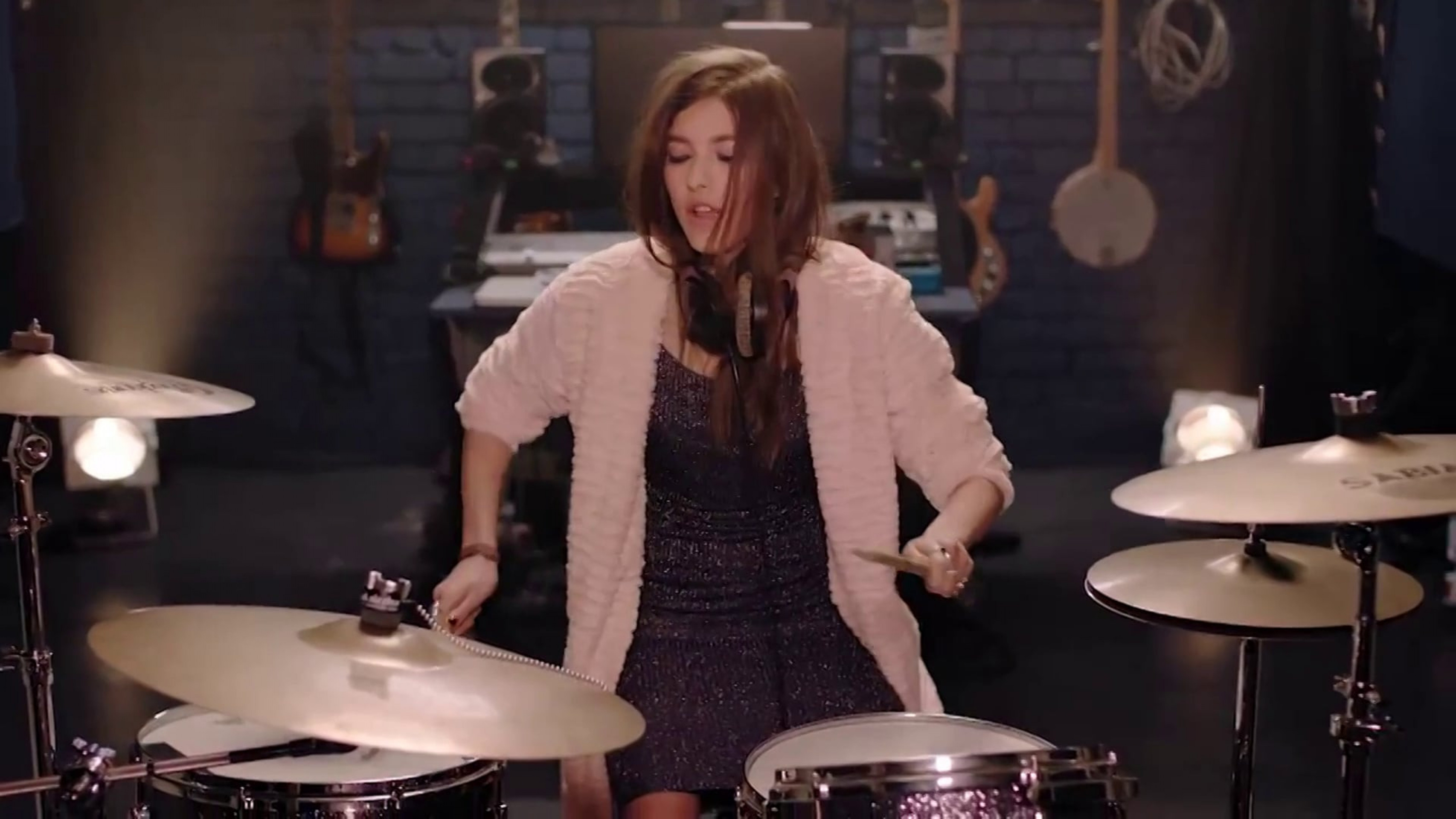 Henriett hungarian woman model