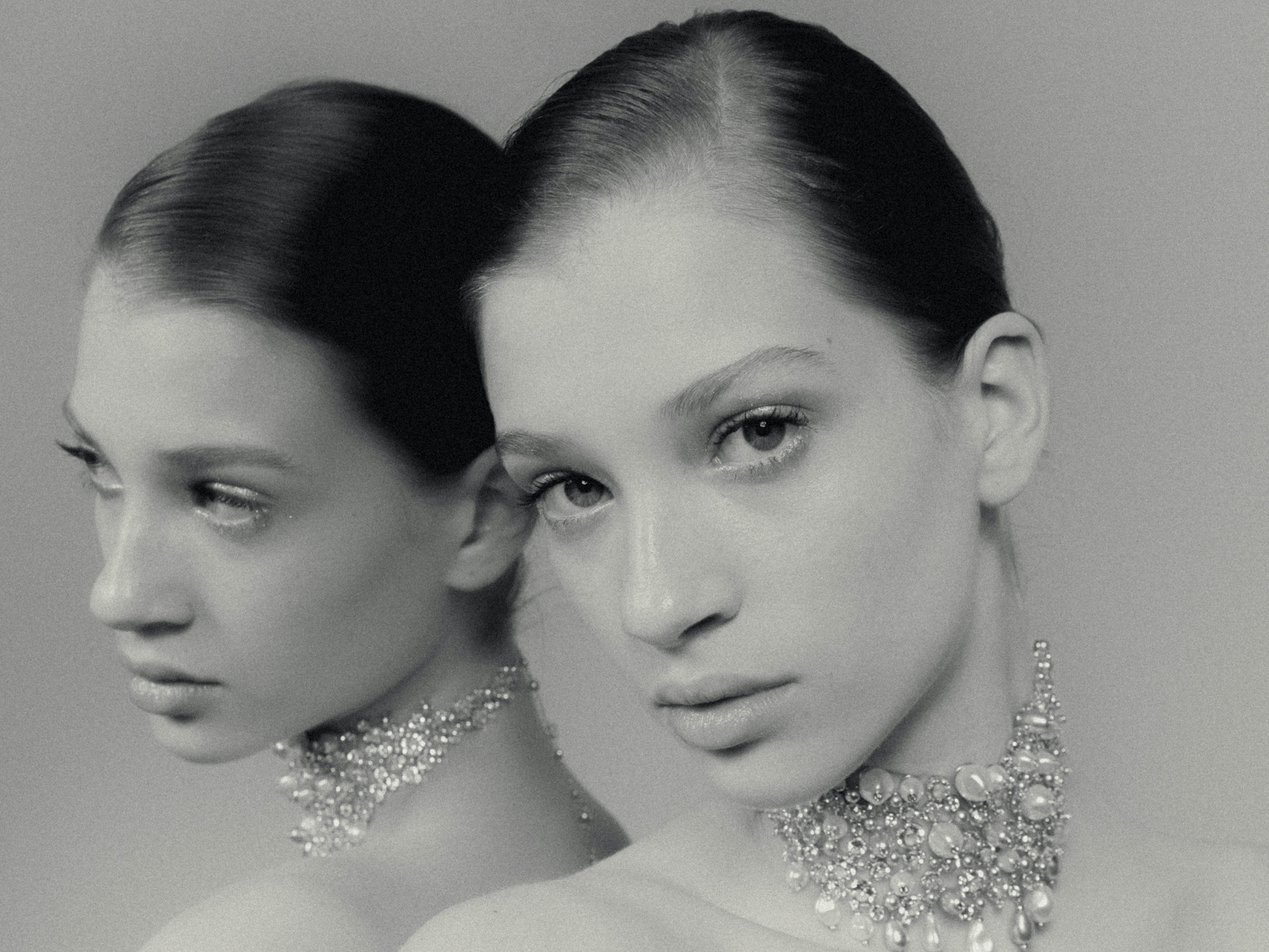 Saci hungarian woman model