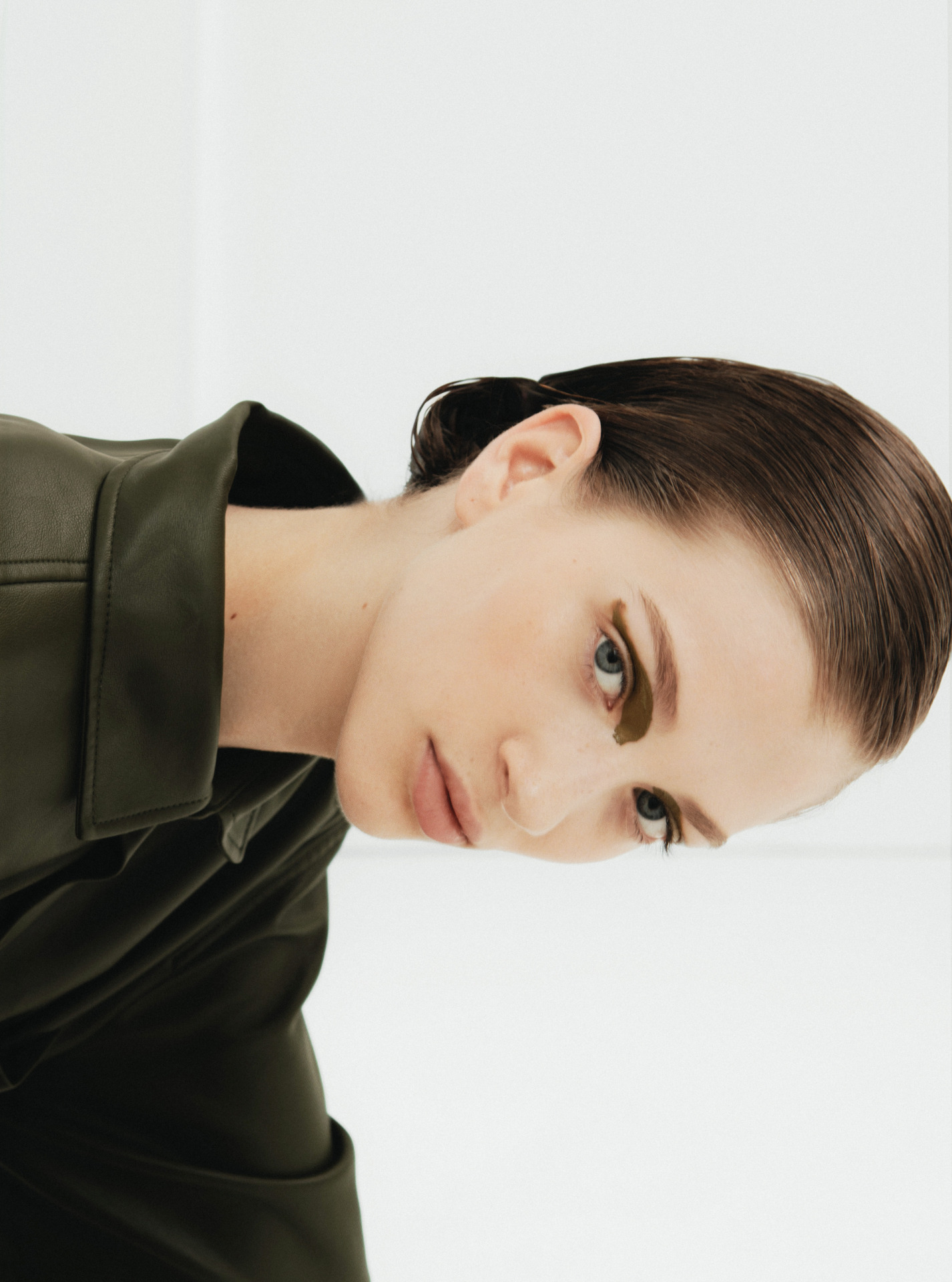 Saci hungarian woman model