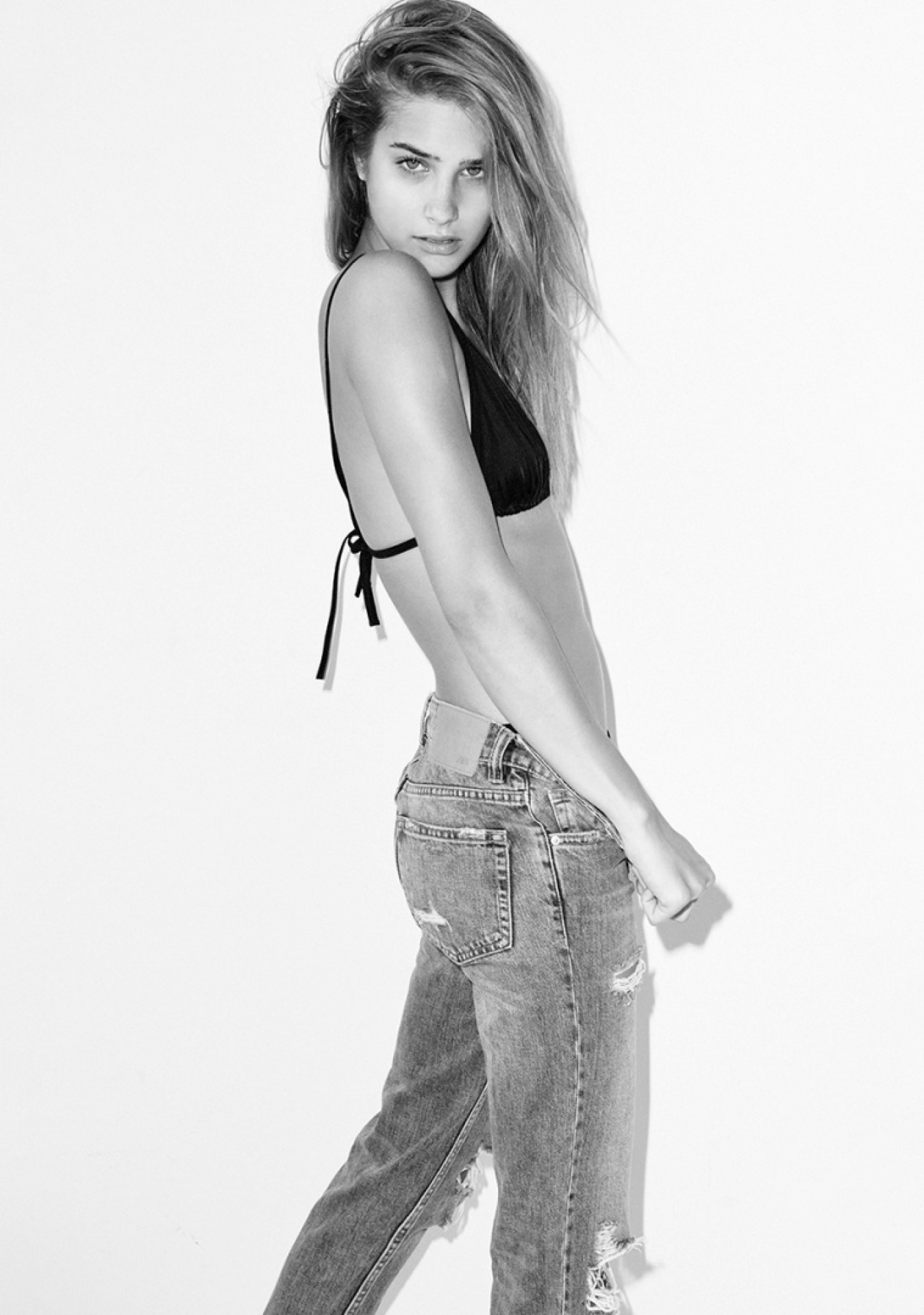 Tina magyar női modell