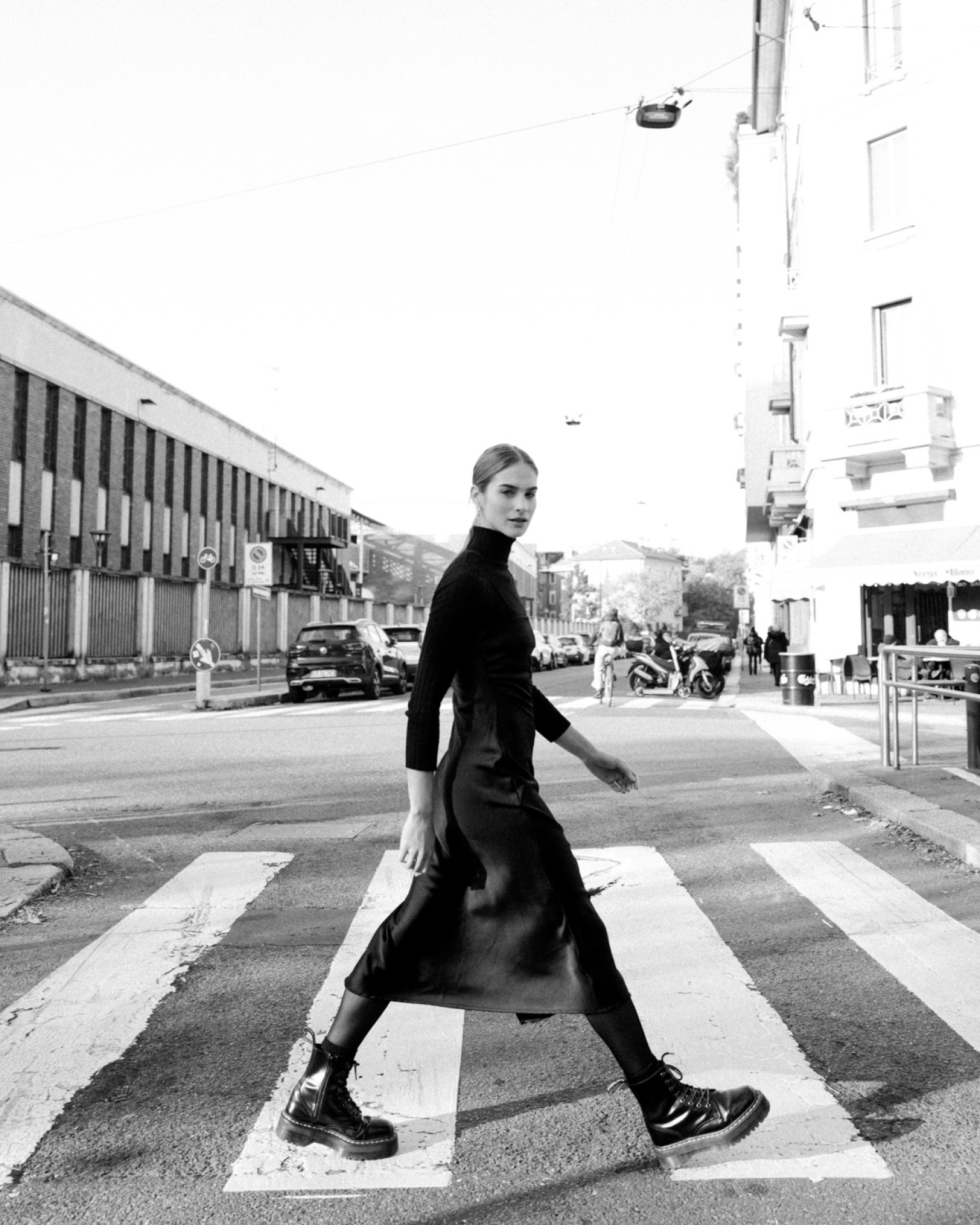 Tina magyar női modell