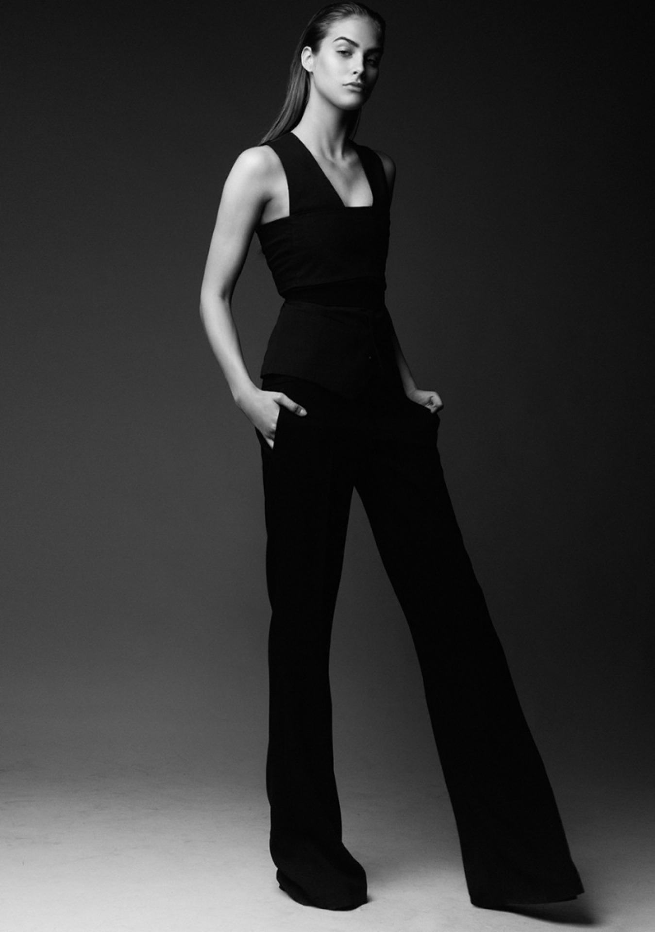 Tina magyar női modell