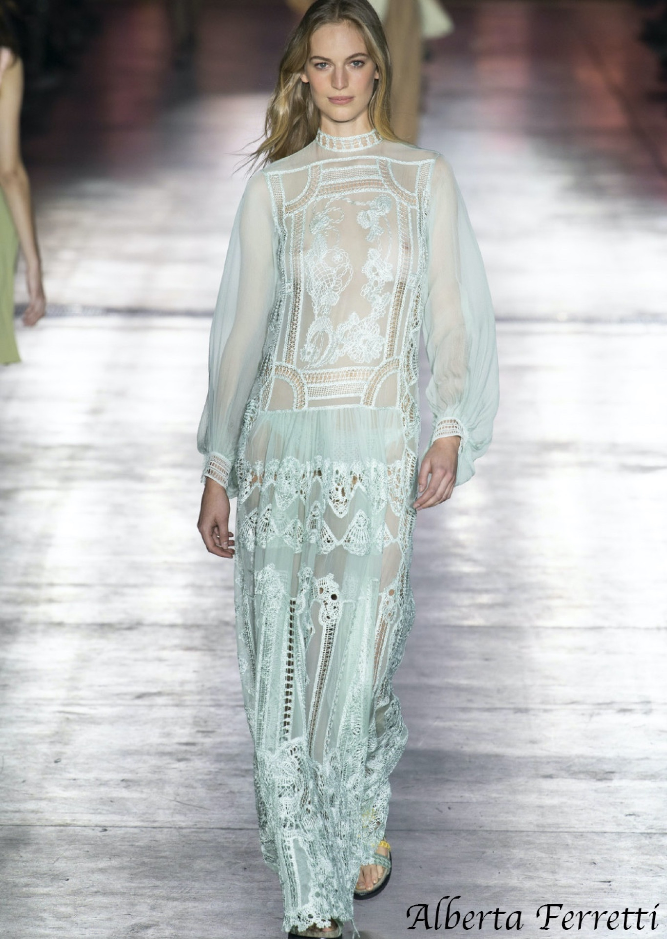 Vanessa Highlights hungarian woman model